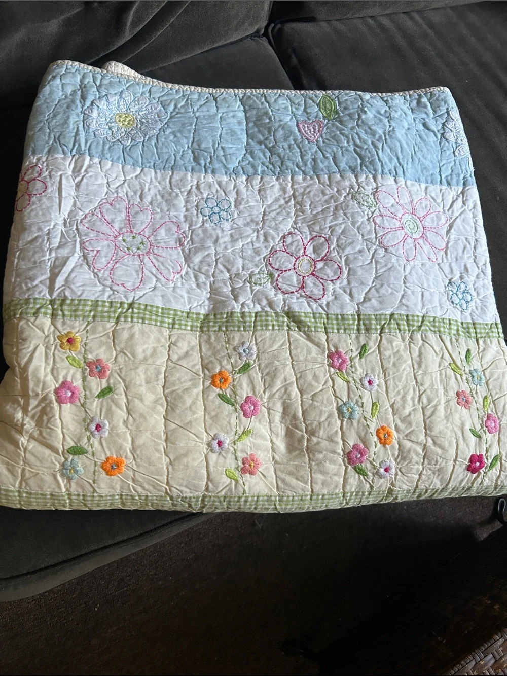 Pottery Barn Kids Daisy Flower Garden Pastel  Floral Embroidery  Appliqué Quilt